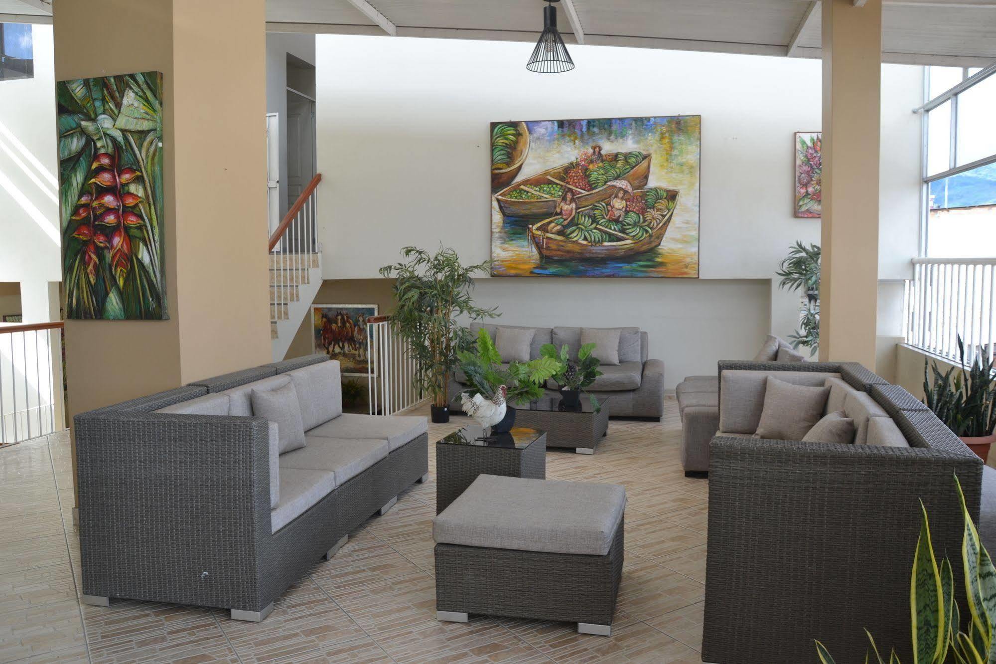 Hotel Suyox Tarapoto Eksteriør bilde