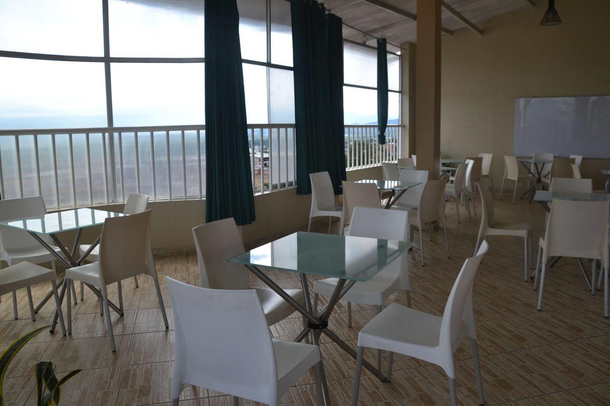 Hotel Suyox Tarapoto Eksteriør bilde